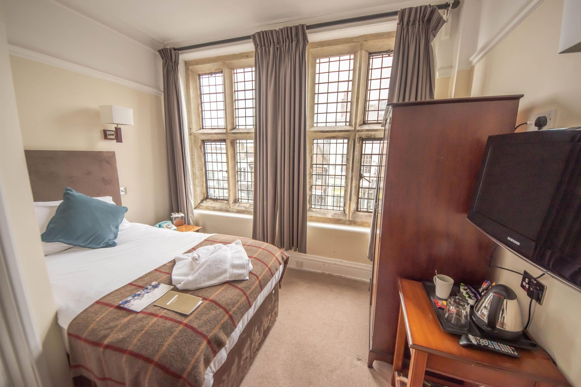 Norfolk Arms Hotel Arundel Exterior photo